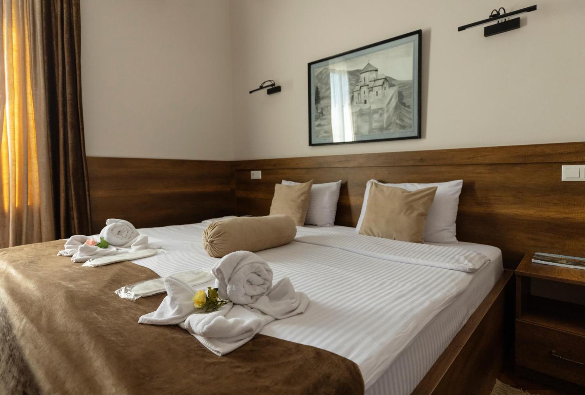 Hestia Boutique Hotel Gori Extérieur photo