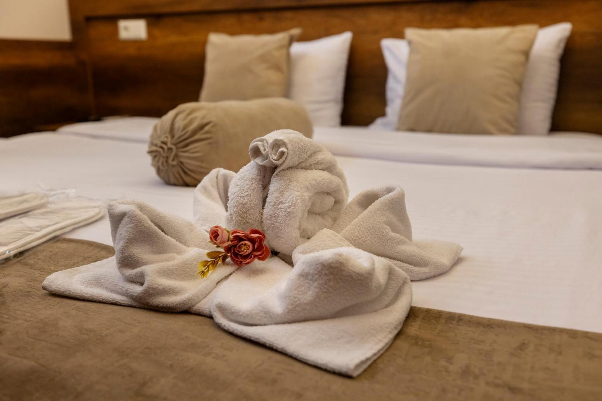 Hestia Boutique Hotel Gori Extérieur photo