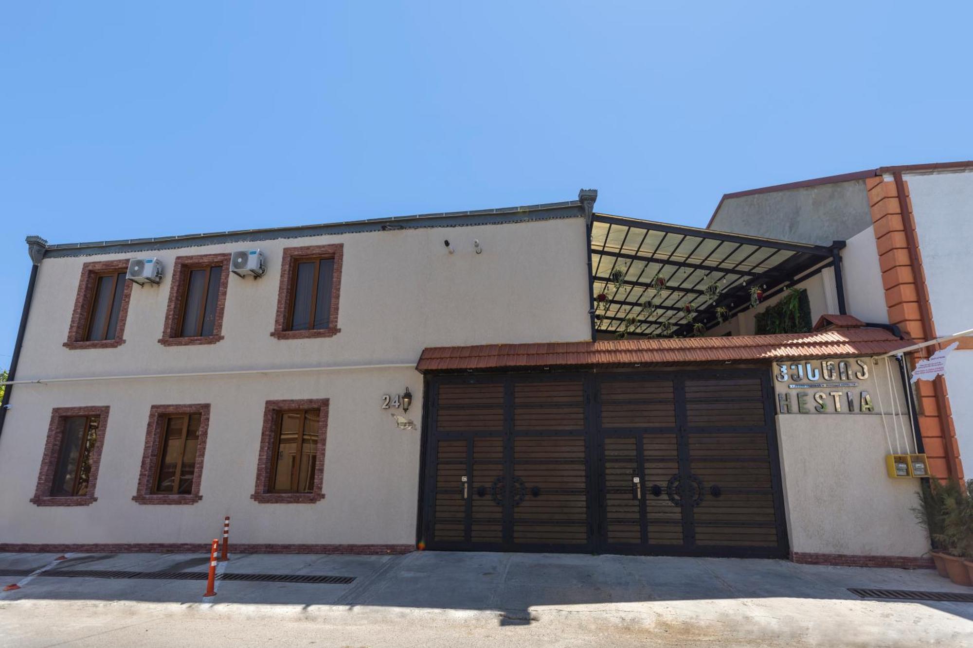 Hestia Boutique Hotel Gori Extérieur photo