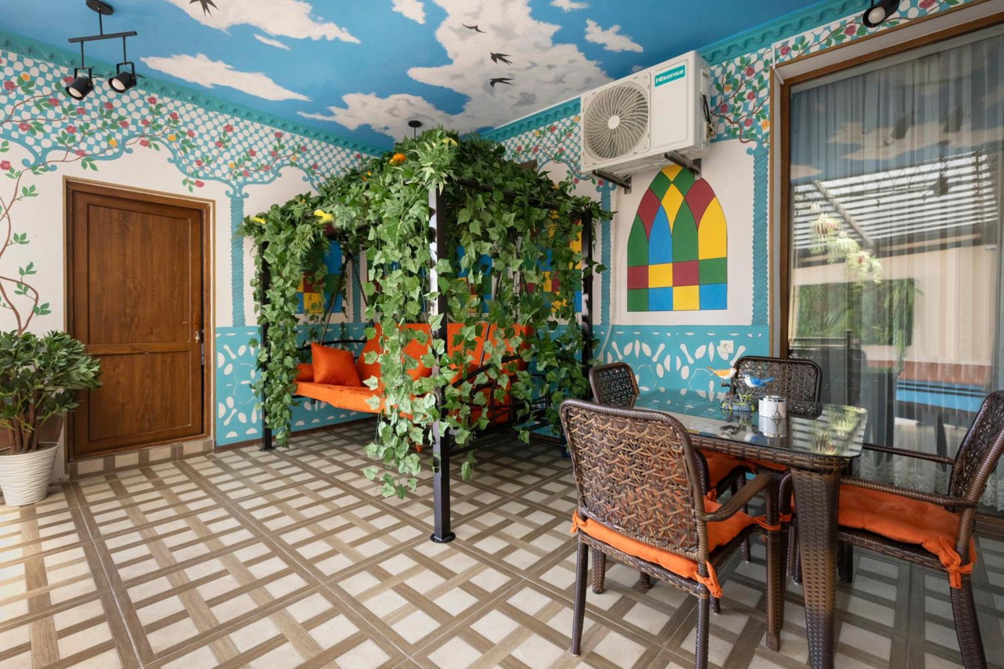 Hestia Boutique Hotel Gori Extérieur photo