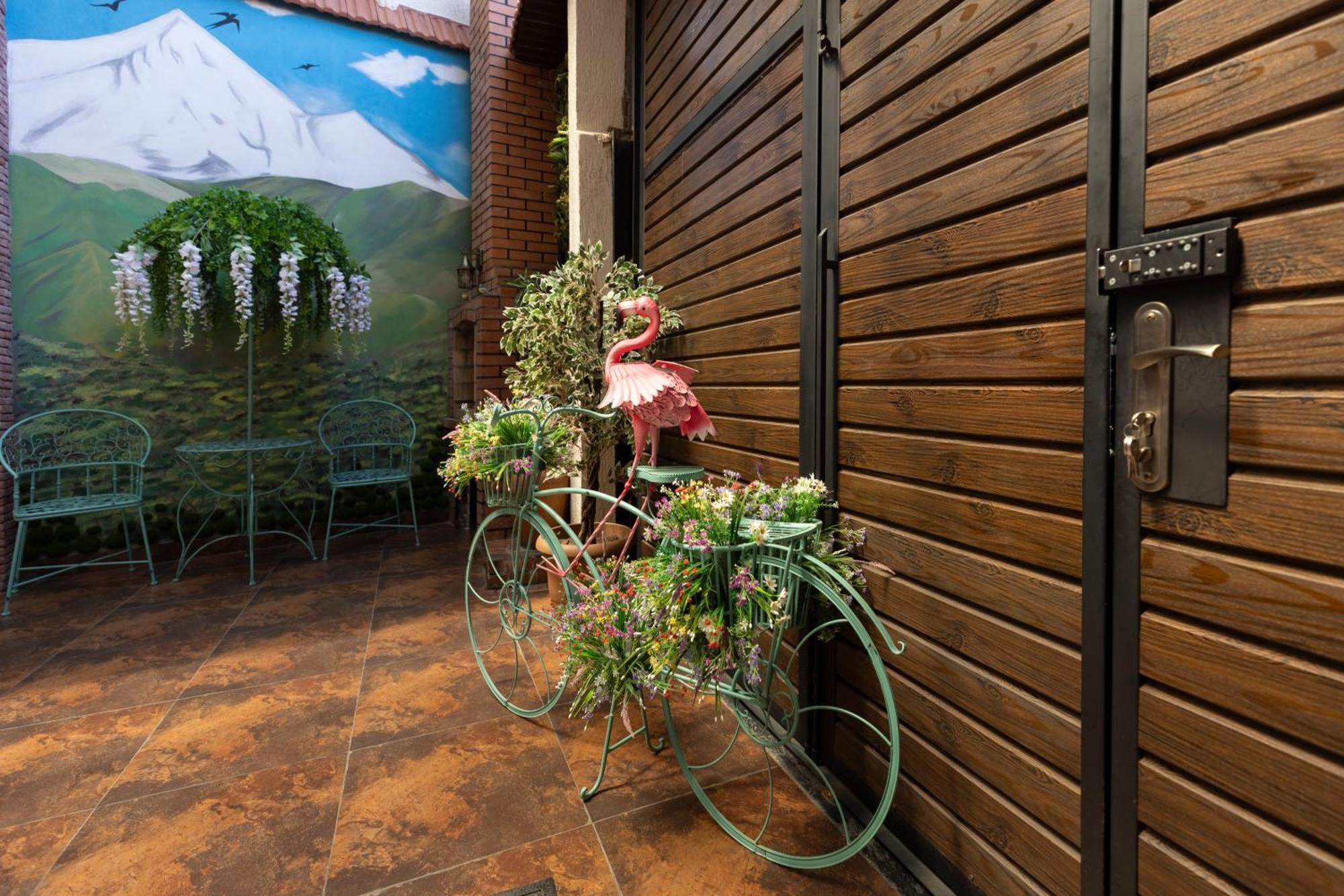 Hestia Boutique Hotel Gori Extérieur photo